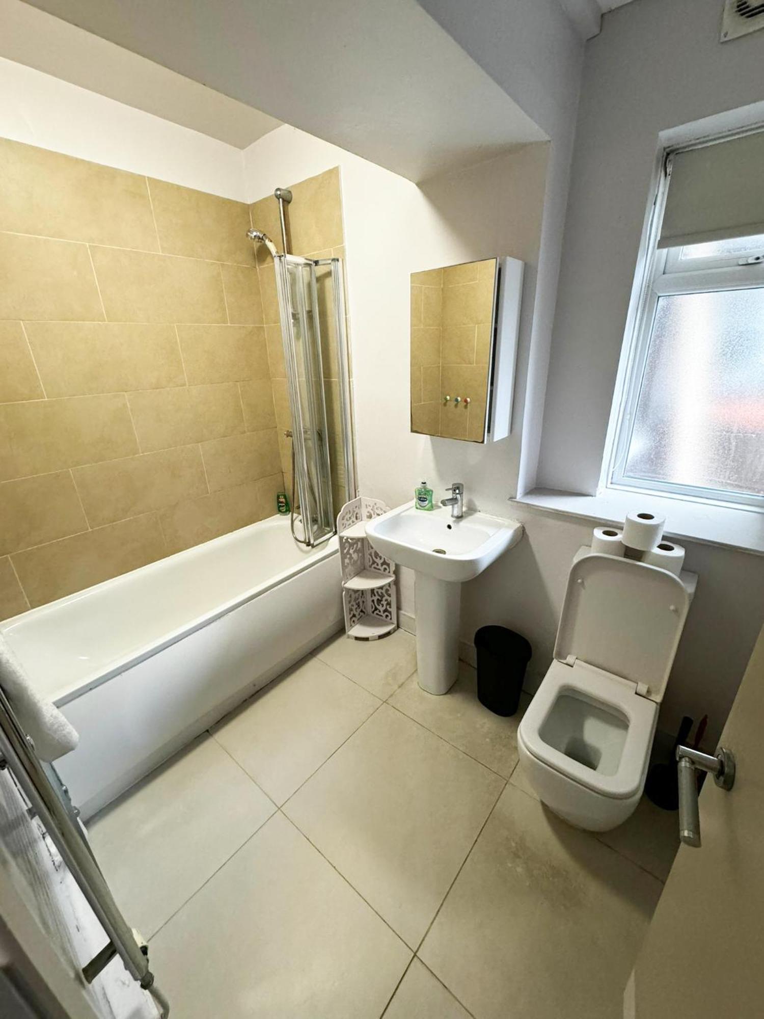 Cricklewood Apartment Londen Buitenkant foto